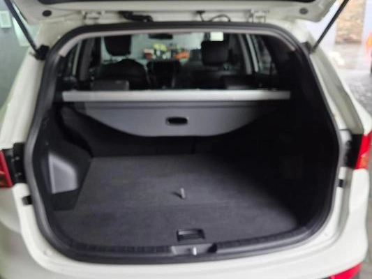 imagem-https://www.socarrao.com.br/sc-vehicle-images-prod/3774646/1789134634434-8458119_6_B_4aa4e1cbf7.jpeg