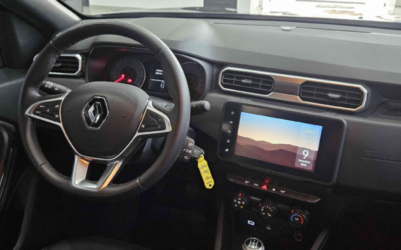 imagem-https://www.socarrao.com.br/sc-vehicle-images-prod/3774664/1789131355419-YXBwLXBob3Rvcy1zbW95SXJoY0ZZcUE1N204WUp4U1RoaGVwa3hHRXczeS5qcGc.jpg