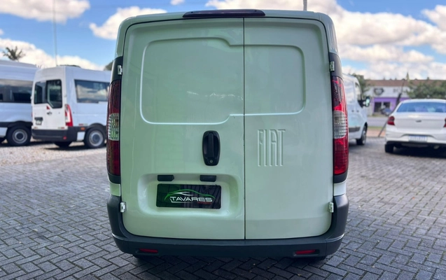 imagem-https://www.socarrao.com.br/sc-vehicle-images-prod/3774724/1789131477862-V2hhdHNBcHAgSW1hZ2UgMjAyNi0wOS0wMyBhdCAxNS40Mi4yMC5qcGVn.jpeg