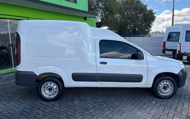 imagem-https://www.socarrao.com.br/sc-vehicle-images-prod/3774724/1789131478145-V2hhdHNBcHAgSW1hZ2UgMjAyNi0wOS0wMyBhdCAxNS40Mi4yMiAoMSkuanBlZw.jpeg