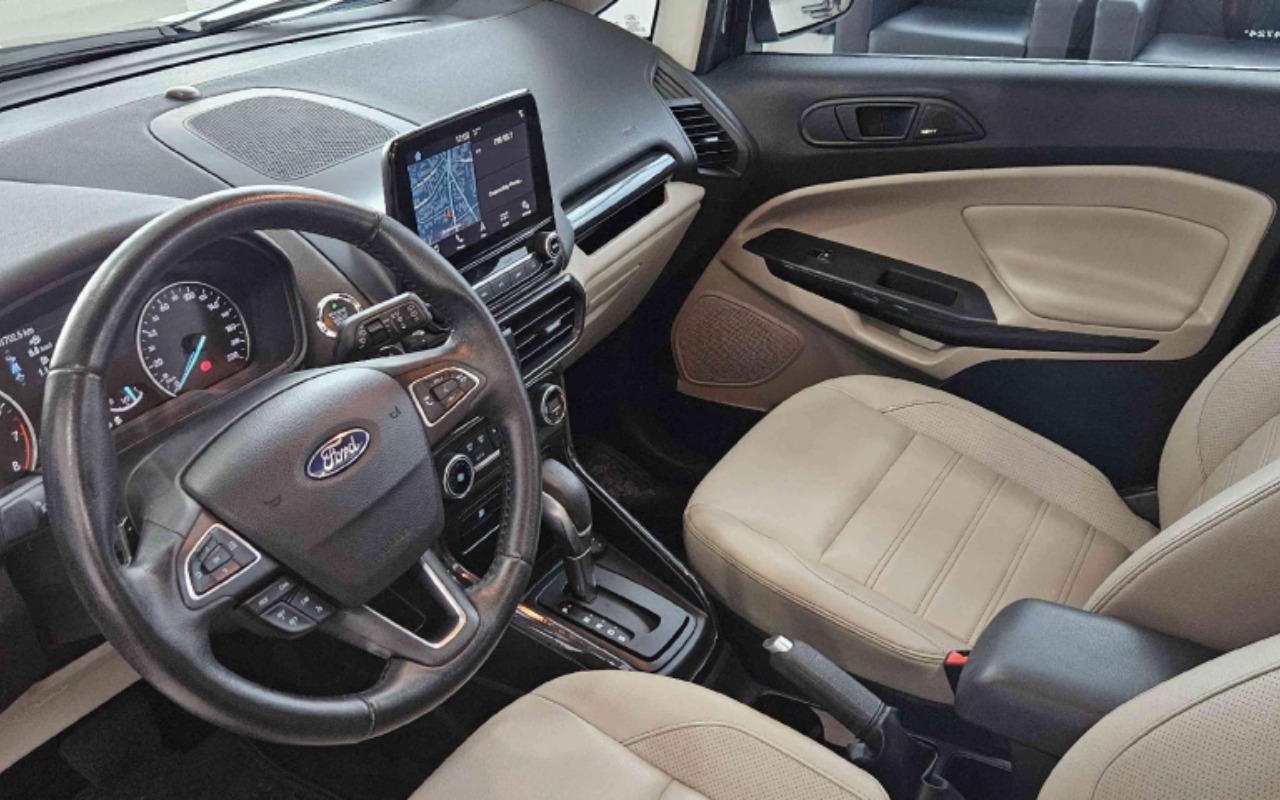 imagem-https://www.socarrao.com.br/sc-vehicle-images-prod/3774765/1789131567501-YXBwLXBob3Rvcy02UzJhYjljV1kzUGZCaXpWTnBJeVV2eXBBd0V6YlA3ay5qcGc.jpg
