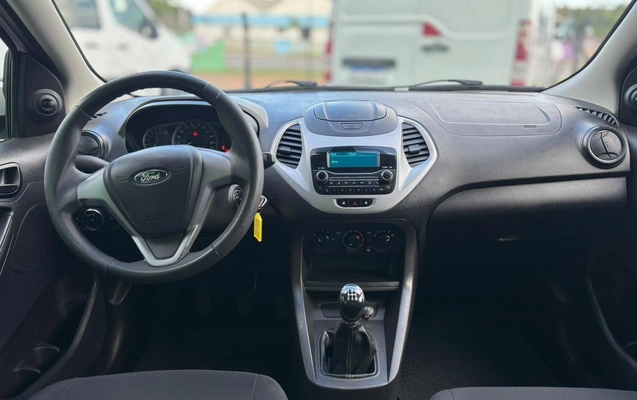 imagem-https://www.socarrao.com.br/sc-vehicle-images-prod/3774771/1789131705418-V2hhdHNBcHAgSW1hZ2UgMjAyNi0wOS0wMyBhdCAxNS40NS4yMSAoMSkuanBlZw.jpeg