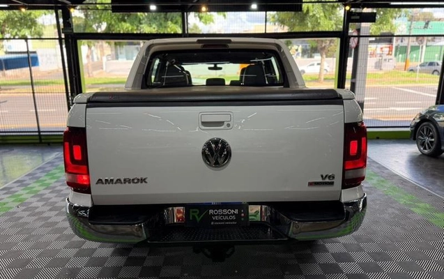 imagem-https://www.socarrao.com.br/sc-vehicle-images-prod/3775108/1789132459476-8007848_16_B_7571f513a6.jpeg