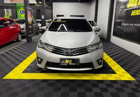 Toyota Corolla 2016 Prata — foto 1 de 3