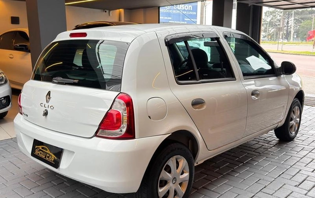 imagem-https://www.socarrao.com.br/sc-vehicle-images-prod/3775426/1789315193744-8461779_14_B_32056016c6.jpeg