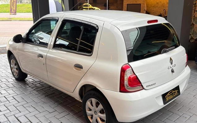 imagem-https://www.socarrao.com.br/sc-vehicle-images-prod/3775426/1789315193747-8461779_13_B_0ccfdafe59.jpeg