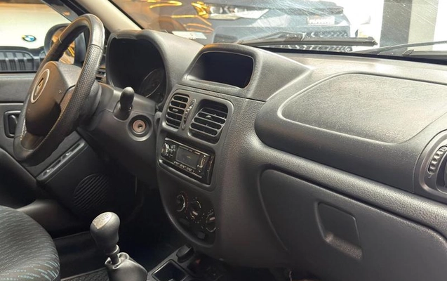 imagem-https://www.socarrao.com.br/sc-vehicle-images-prod/3775426/1789315193756-8461779_7_B_cd32e4d86f.jpeg