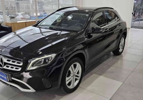 Mercedes-Benz GLA 200 2019 Preto — foto 1 de 3