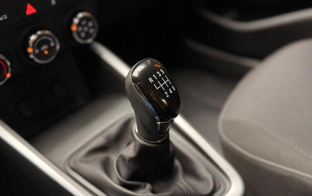 imagem-https://www.socarrao.com.br/sc-vehicle-images-prod/3775495/1789133650818-8465598_4_B_af416ae5d2.jpeg