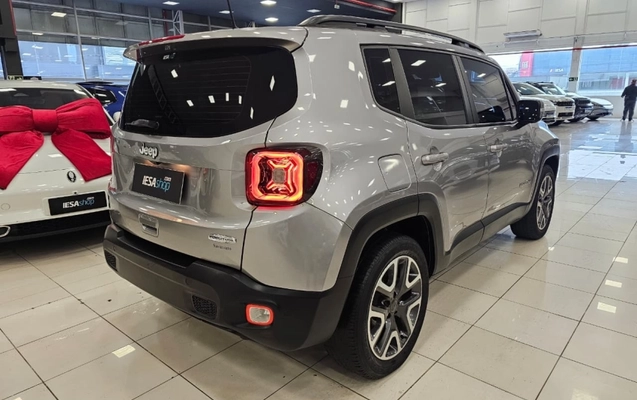 imagem-https://www.socarrao.com.br/sc-vehicle-images-prod/3775598/1789157862444-j5gL3ITegV6ttuO2szxXVabldunFjnRZ.jpg