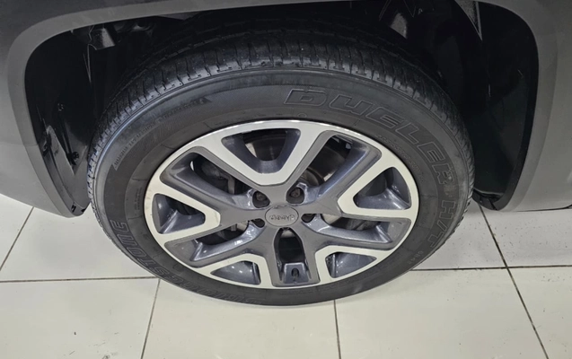 imagem-https://www.socarrao.com.br/sc-vehicle-images-prod/3775598/1789157862461-aVsyTvFpPEabtxoBPFZ8nTM0nSlVuwj5.jpg