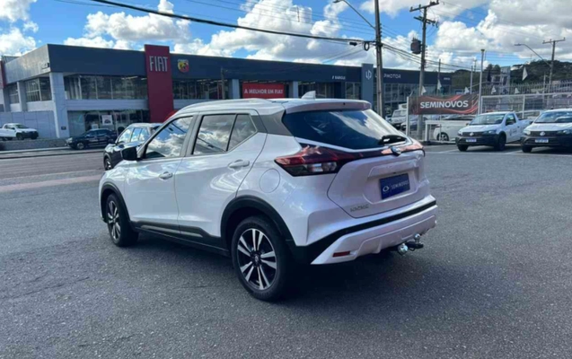 imagem-https://www.socarrao.com.br/sc-vehicle-images-prod/3775620/1789133919159-YXBwLXBob3Rvcy1UajBielJhbTZnTnMyeDhWY0VWMXVDNTI2aHBER2E1NC5qcGc.jpg