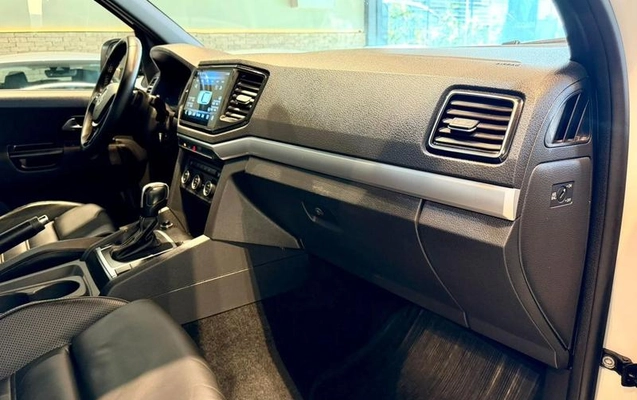 imagem-https://www.socarrao.com.br/sc-vehicle-images-prod/3775681/1789134096156-8006587_6_B_72e34e3e2e.jpeg