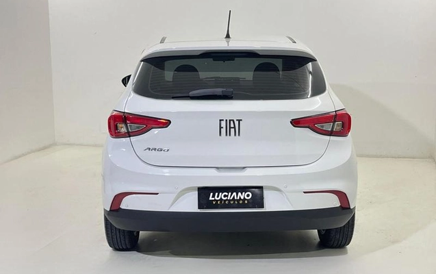 imagem-https://www.socarrao.com.br/sc-vehicle-images-prod/3775809/1789559417819-8425588_0_B_8466516e58.jpeg