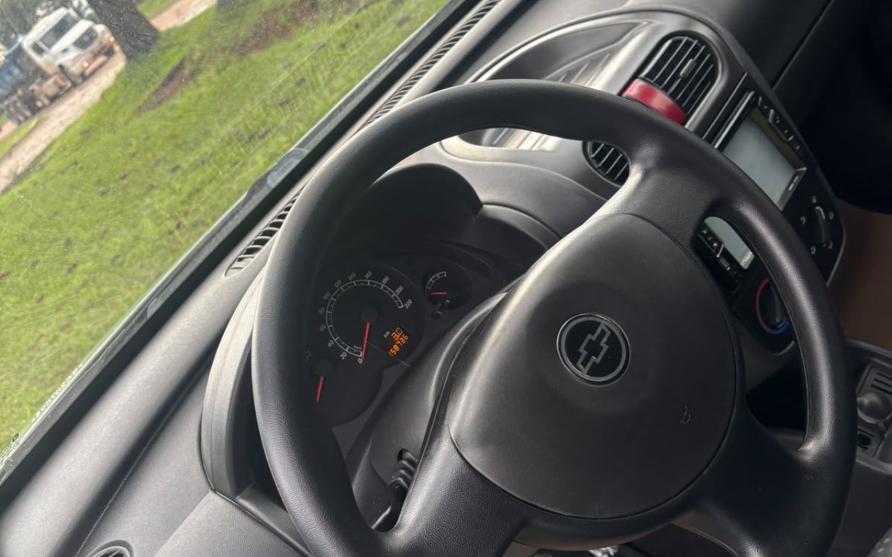imagem-https://www.socarrao.com.br/sc-vehicle-images-prod/3775835/1789134433357-MmU2OTY0Y2UtYTlmMC00NTM0LTk2ODctODVlMDJiYWNhZGY2LmpmaWY.jfif