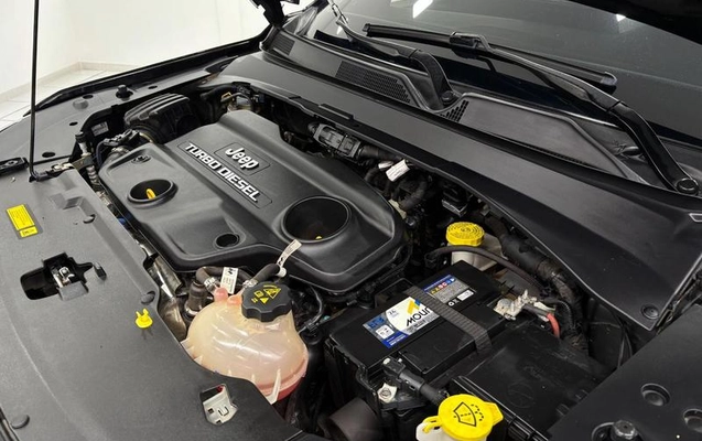 imagem-https://www.socarrao.com.br/sc-vehicle-images-prod/3775959/1789134640165-8409643_15_B_19c5068a32.jpeg