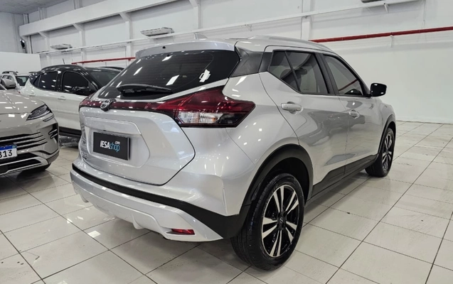 imagem-https://www.socarrao.com.br/sc-vehicle-images-prod/3776101/1789156989345-NaqA78F5UbYVlZRT5gWtJzp9LxprJAFs.jpg