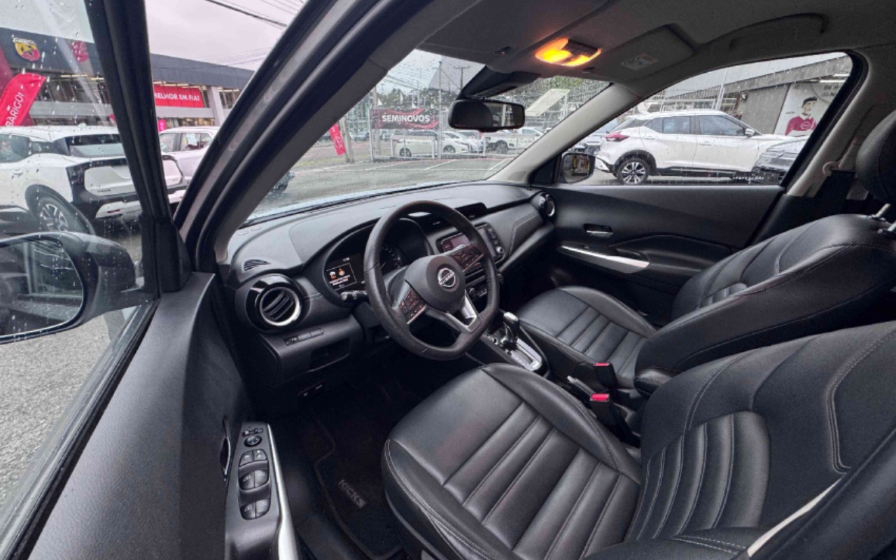 imagem-https://www.socarrao.com.br/sc-vehicle-images-prod/3776133/1789135036536-YXBwLXBob3Rvcy1rQ3FUZnNZVWIxd2pYbkFmRUdBbloxYVF0UTlRUUc5ZC5qcGc.jpg