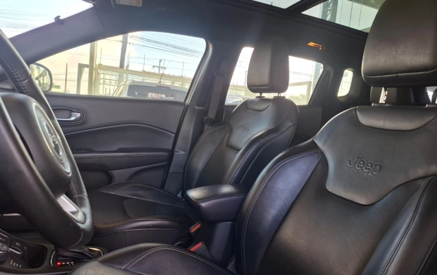 imagem-https://www.socarrao.com.br/sc-vehicle-images-prod/3776136/1789135085305-NsmagMWrWogVkMzkLHGFlr7lkSZEcUMZ.jpg