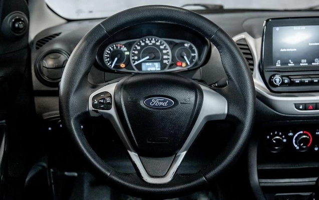 imagem-https://www.socarrao.com.br/sc-vehicle-images-prod/3776137/1789135137896-8467027_17_B_44721886e9.jpeg
