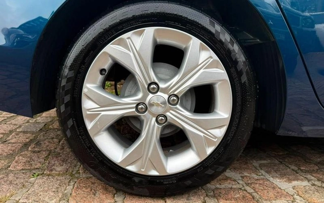 imagem-https://www.socarrao.com.br/sc-vehicle-images-prod/3776261/1789226626773-8456111_0_B_802b3f5173.jpeg