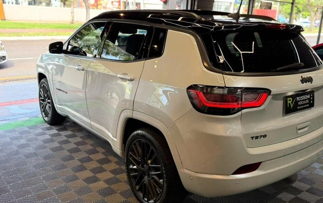 imagem-https://www.socarrao.com.br/sc-vehicle-images-prod/3776345/1789135678518-8467135_24_B_b7a01bf7c3.jpeg