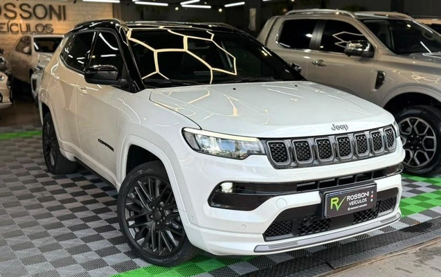 imagem-https://www.socarrao.com.br/sc-vehicle-images-prod/3776345/1789135678521-8467135_8_B_0cd47a482c.jpeg
