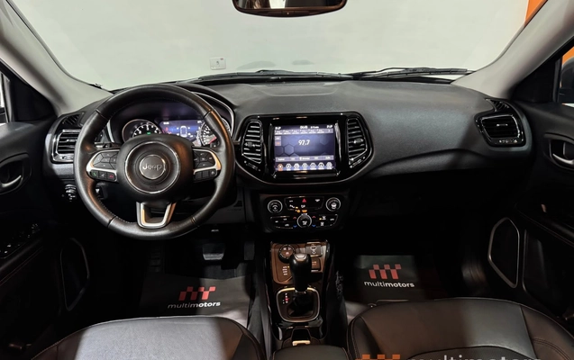 imagem-https://www.socarrao.com.br/sc-vehicle-images-prod/3776409/1789135826230-41c9f03b30174302a7e58337d57d6d74_1789135772303.jpg