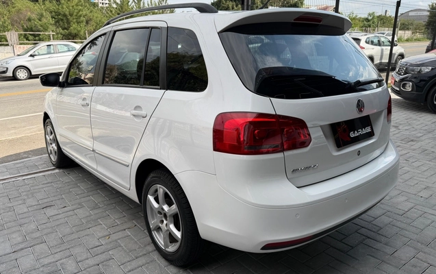 imagem-https://www.socarrao.com.br/sc-vehicle-images-prod/3776436/1789135888745-5_044035.jpg