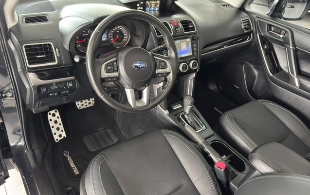 imagem-https://www.socarrao.com.br/sc-vehicle-images-prod/3776437/1789135893126-7_111047.jpg