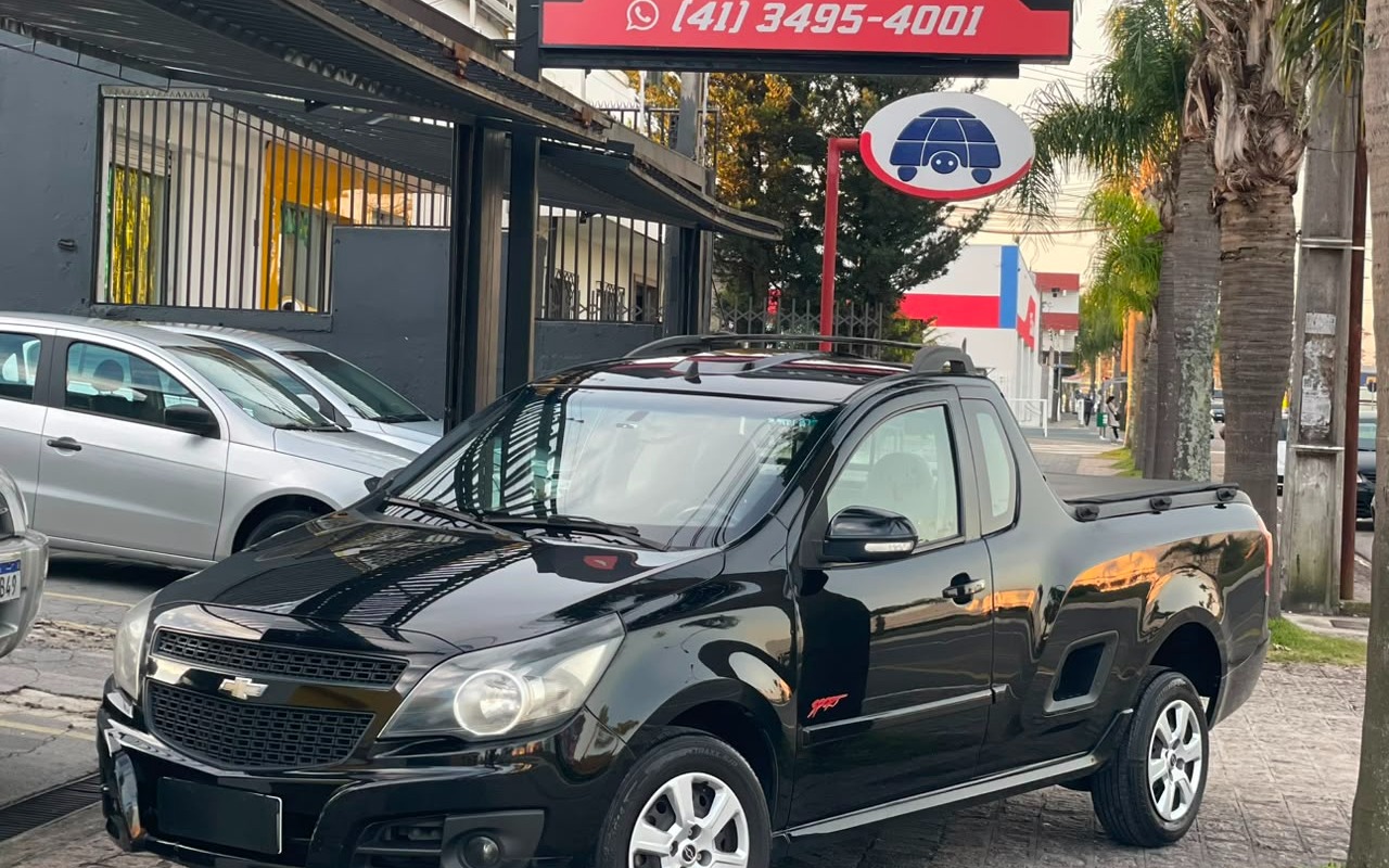 Chevrolet Montana 2011 Preto — foto 1 de 3