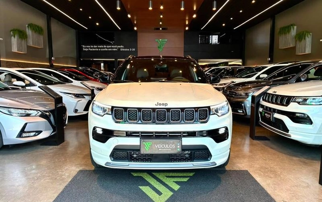 imagem-https://www.socarrao.com.br/sc-vehicle-images-prod/3776532/1789138916828-8467201_0_B_1b03b1e6a8.jpeg