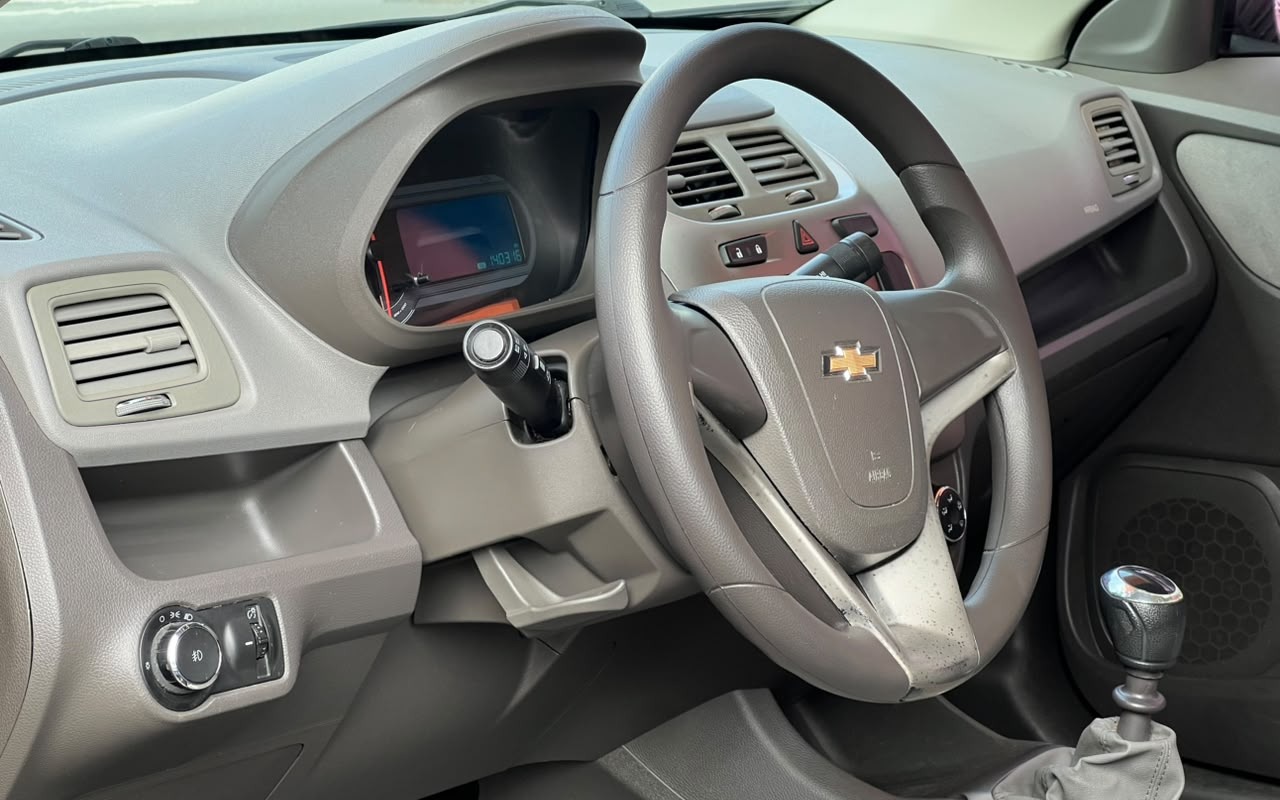 imagem-https://www.socarrao.com.br/sc-vehicle-images-prod/3776652/1789136470675-V2hhdHNBcHAgSW1hZ2UgMjAyNi0wOS0xMSBhdCAxMC4xNy4xNCAoMykuanBlZw.jpeg