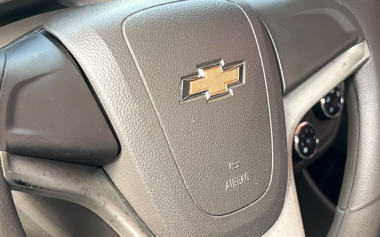 imagem-https://www.socarrao.com.br/sc-vehicle-images-prod/3776652/1789136470856-V2hhdHNBcHAgSW1hZ2UgMjAyNi0wOS0xMSBhdCAxMC4xNy4xNCAoMikuanBlZw.jpeg