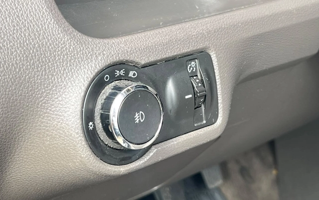 imagem-https://www.socarrao.com.br/sc-vehicle-images-prod/3776652/1789136470993-V2hhdHNBcHAgSW1hZ2UgMjAyNi0wOS0xMSBhdCAxMC4xNy4xNCAoMSkuanBlZw.jpeg