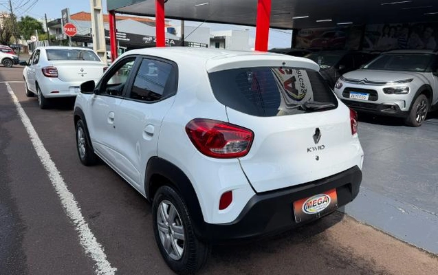 imagem-https://www.socarrao.com.br/sc-vehicle-images-prod/3776687/1789136519527-1789136115566.7.jpg