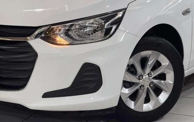imagem-https://www.socarrao.com.br/sc-vehicle-images-prod/3776720/1789161036531-8467207_0_B_92d8d4aa80.jpeg