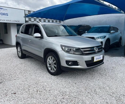 Volkswagen Tiguan 2013 Prata — foto 1 de 3
