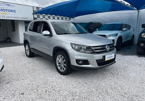 Volkswagen Tiguan 2013 Prata — foto 1 de 3