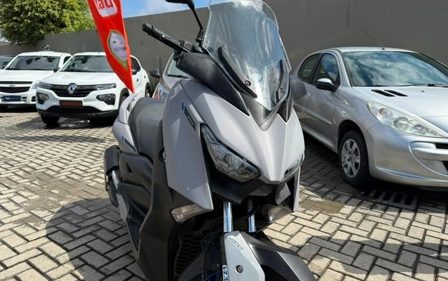 imagem-https://www.socarrao.com.br/sc-vehicle-images-prod/3776841/1789664434468-8467305_1_B_b52cf68e47.jpeg