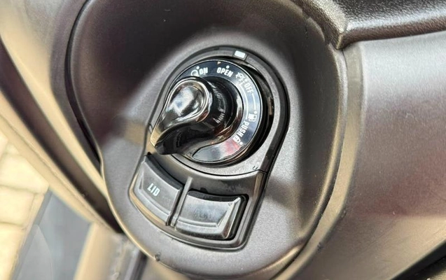 imagem-https://www.socarrao.com.br/sc-vehicle-images-prod/3776841/1789664434469-8467305_1_B_ae529db6ec.jpeg