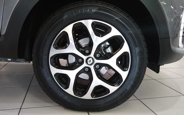 imagem-https://www.socarrao.com.br/sc-vehicle-images-prod/3776849/1789592736877-8461627_3_B_1922b6a27d.jpeg