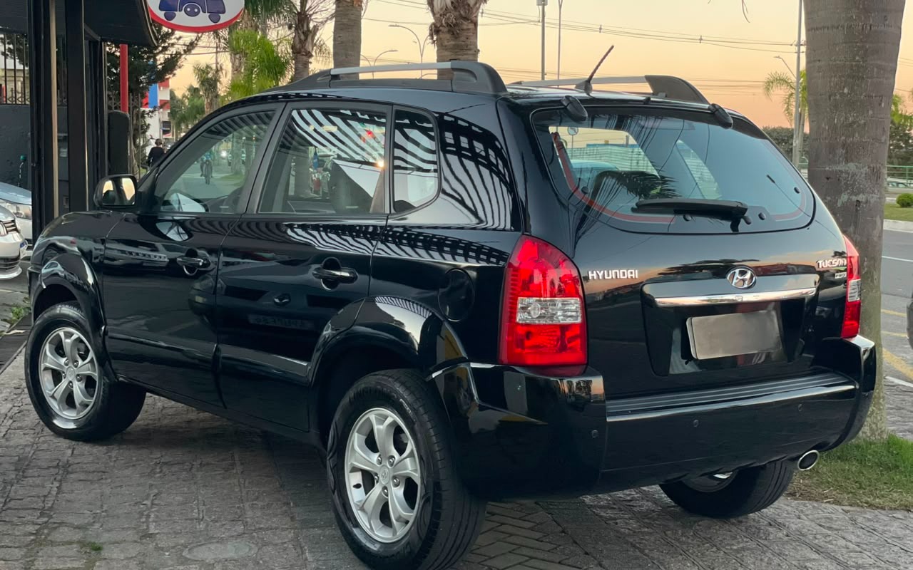 imagem-https://www.socarrao.com.br/sc-vehicle-images-prod/3776858/1789137202263-V2hhdHNBcHAgSW1hZ2UgMjAyNi0wNy0wNCBhdCAxMS40OC4zNSBBTSAoMikuanBlZw.jpeg
