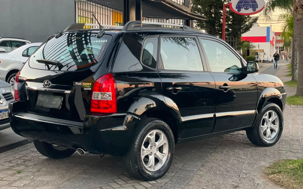 imagem-https://www.socarrao.com.br/sc-vehicle-images-prod/3776858/1789137202394-V2hhdHNBcHAgSW1hZ2UgMjAyNi0wNy0wNCBhdCAxMS40OC4zNiBBTSAoMSkuanBlZw.jpeg