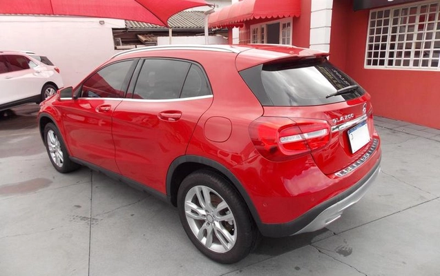 imagem-https://www.socarrao.com.br/sc-vehicle-images-prod/3776883/1789137231068-8467356_5_B_69b81bb4af.jpeg