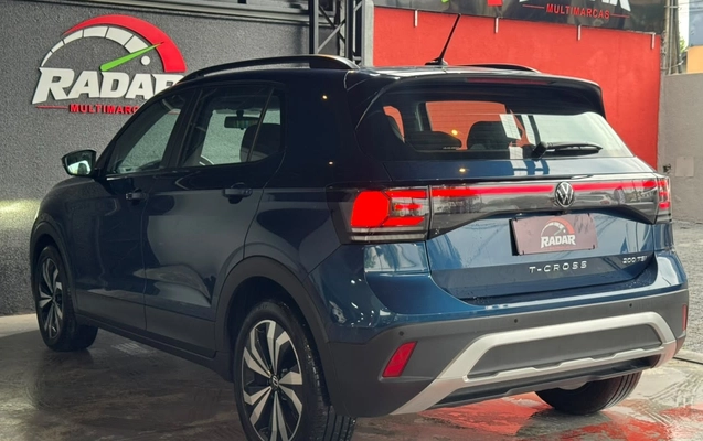 imagem-https://www.socarrao.com.br/sc-vehicle-images-prod/3776998/1789137401612-V2hhdHNBcHAgSW1hZ2UgMjAyNi0wOS0xMCBhdCAxNi40MS4yMSAoMSkuanBlZw.jpeg