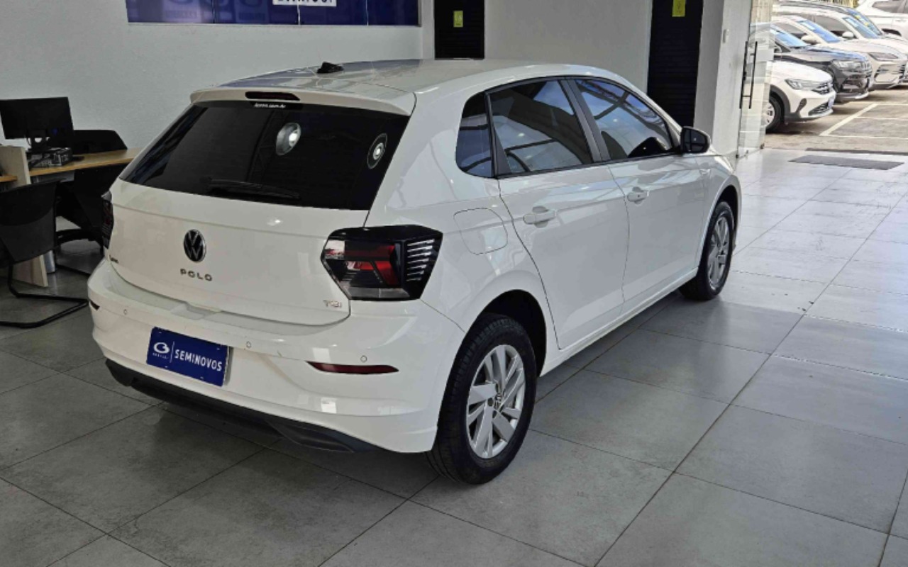 imagem-https://www.socarrao.com.br/sc-vehicle-images-prod/3777009/1789137435654-YXBwLXBob3Rvcy1nYzZRRjhuYlhNNTEwa2RLbVBnWVRGeFhMajNnYlVwQy5qcGc.jpg