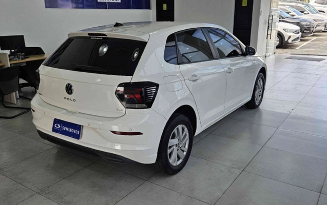 imagem-https://www.socarrao.com.br/sc-vehicle-images-prod/3777009/1789137435654-YXBwLXBob3Rvcy1nYzZRRjhuYlhNNTEwa2RLbVBnWVRGeFhMajNnYlVwQy5qcGc.jpg