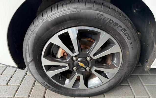 imagem-https://www.socarrao.com.br/sc-vehicle-images-prod/3777010/1789137438698-8453377_4_B_0b04af8166.jpeg