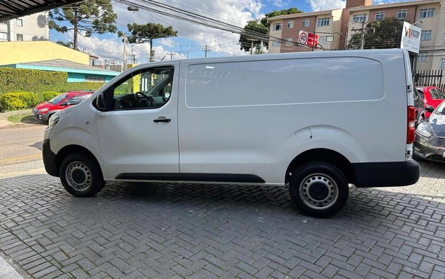 imagem-https://www.socarrao.com.br/sc-vehicle-images-prod/3777177/1789167740319-8459425_3_B_1c34d29e96.jpeg
